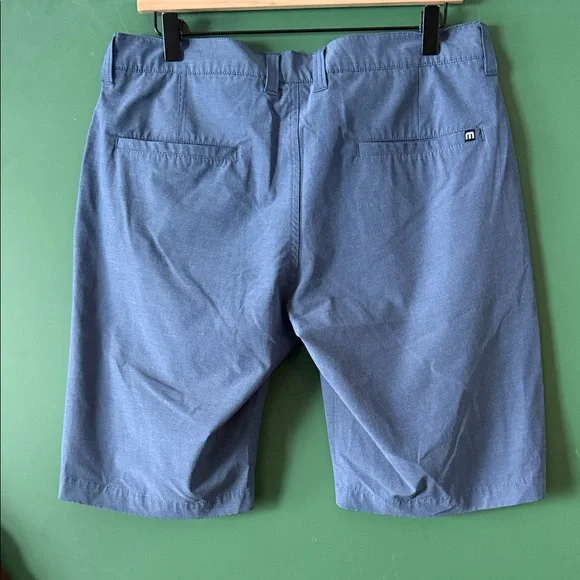 Travis Mathew Beck Mens 32 Blue Flat Front Golf Shorts Active Performance - Picture 6 of 6